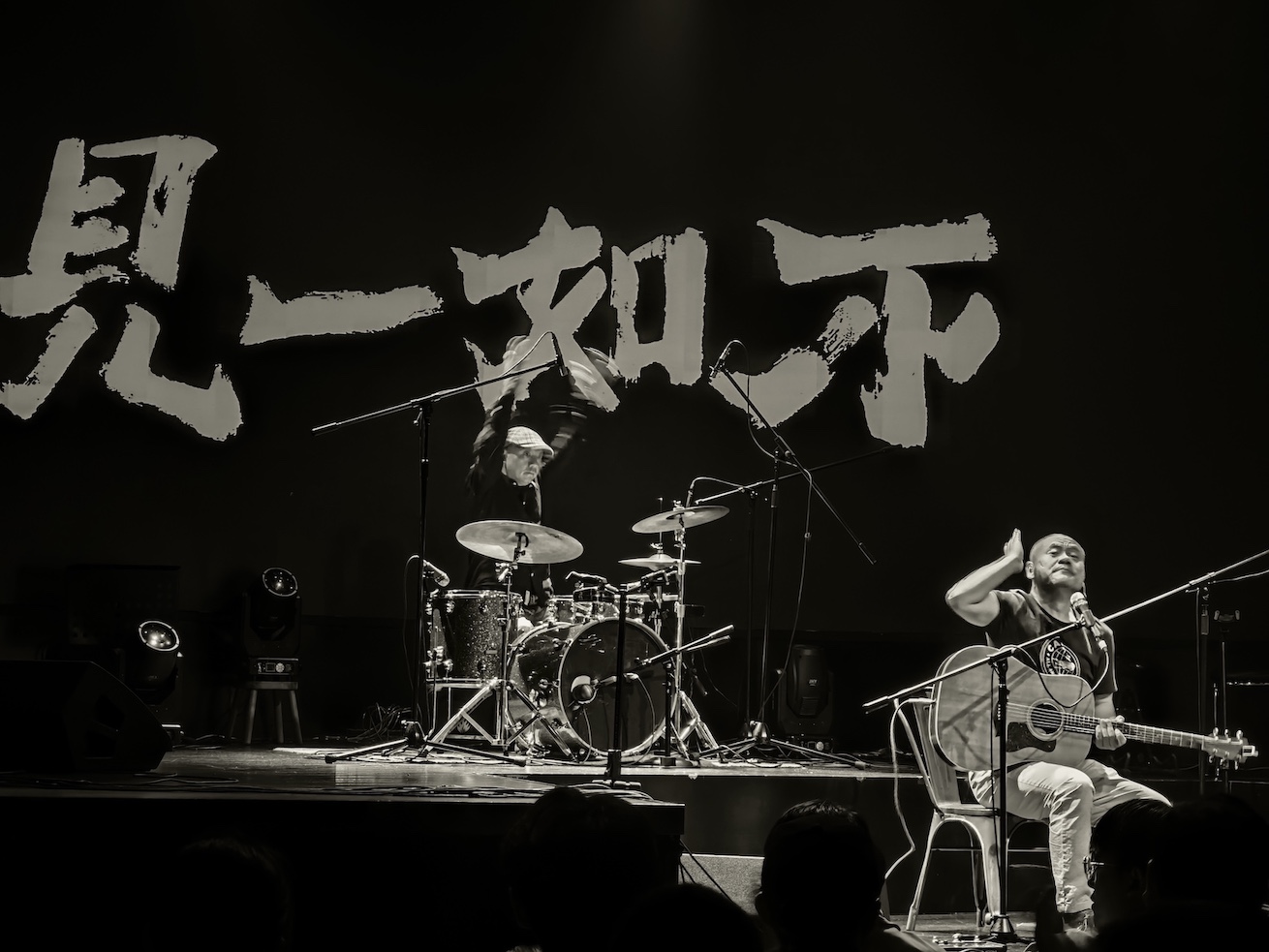 1765501213307968.jpg 词作者姬赓.jpg